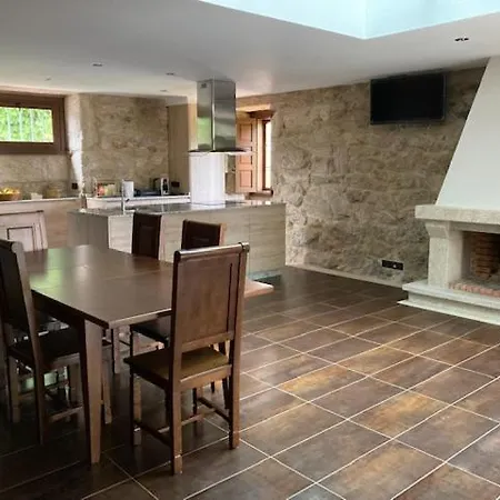 Eido Do Rei - Hospedaxe Rural * بوينتيارياس